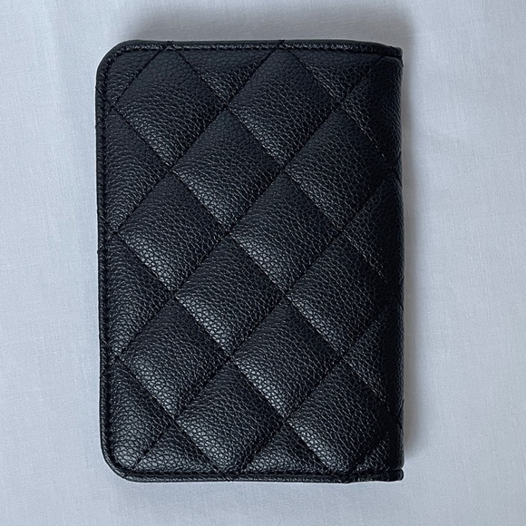 NewChanel VIP Passport Holder Black and Silver - Picture 4 of 9